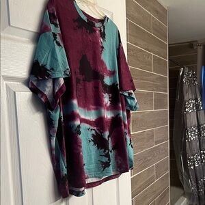 Tie-Dye T-Shirt in Purple and Teal